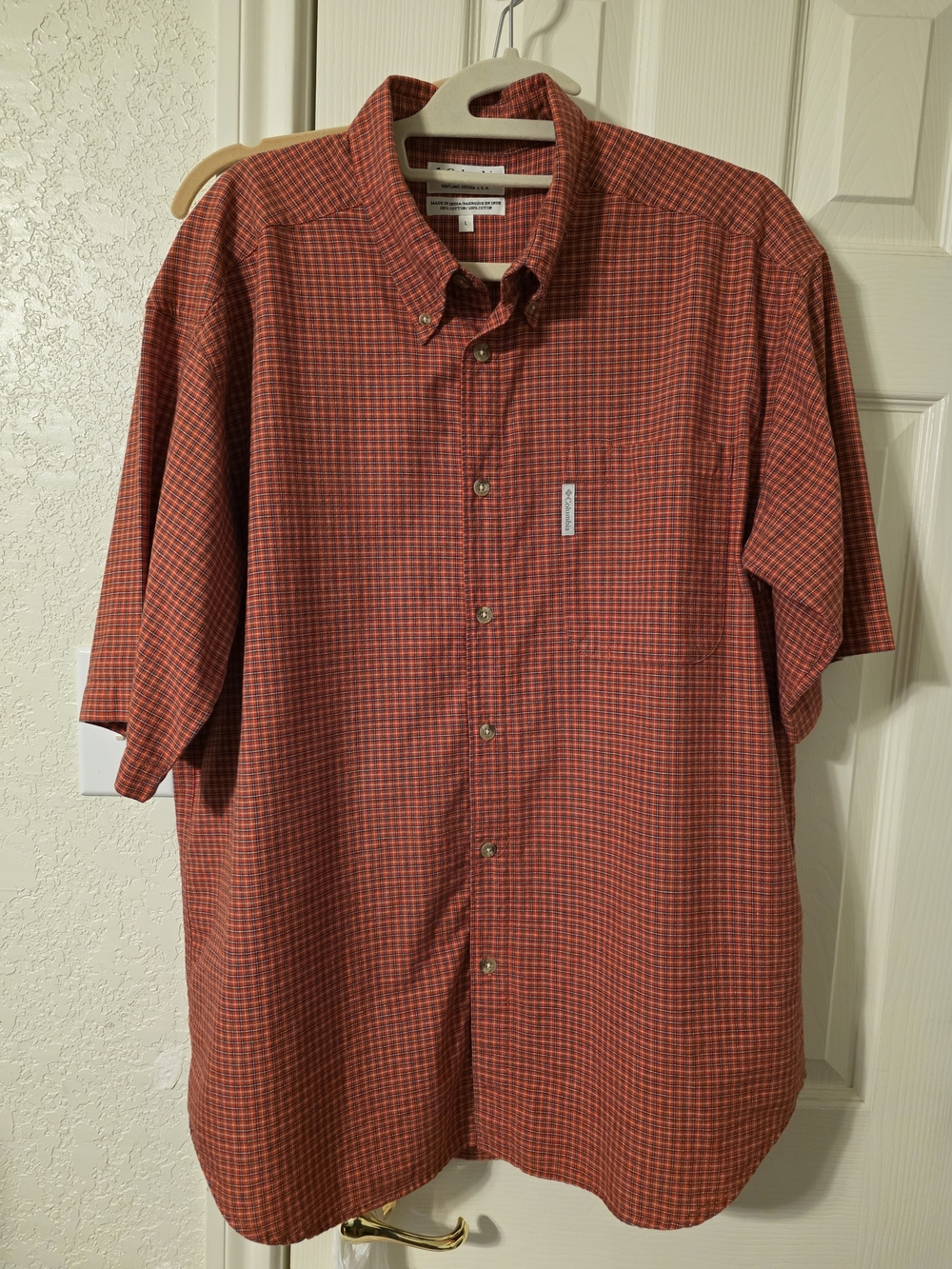 Columbia Men's Rust Red Plaid Short-Sleeve Button-Down Shirt